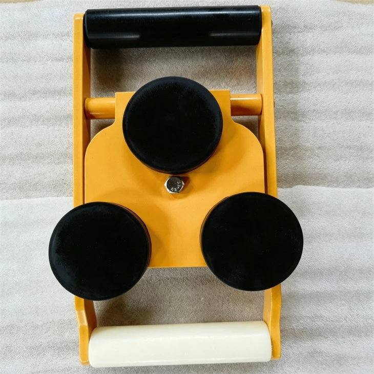 Pilot Ladder Yellow Magnet